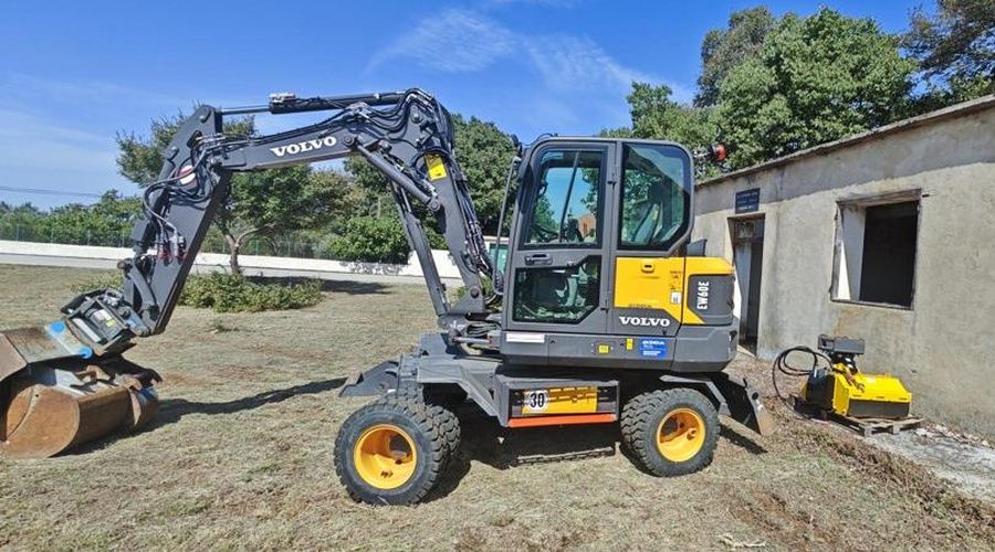 Obavijest o nabavi novog višenamjenskog stroja i dostupnim uslugama